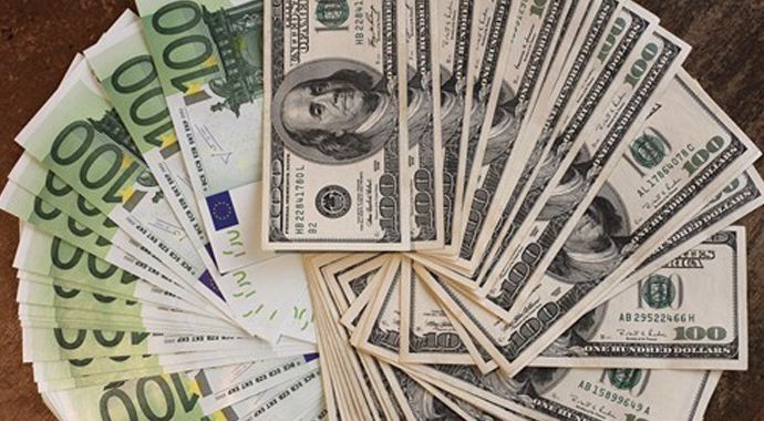 Dolar 1,9280 Euro ise 2,5600 ile güne başladı Dolar 1,9280 Euro ise 2,5600 ile güne başladı