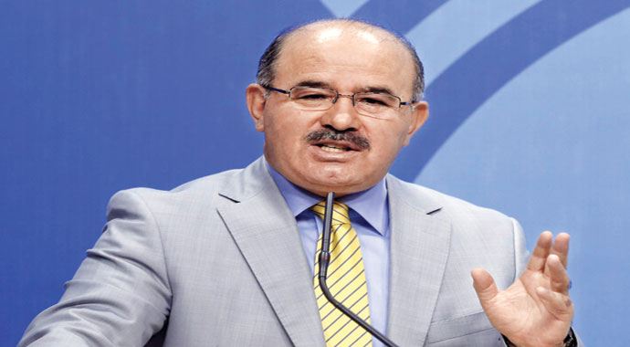 Çelikten Balbay&#039;a, &#039;Molotoflarla mı ısıtacaksınız&#039;