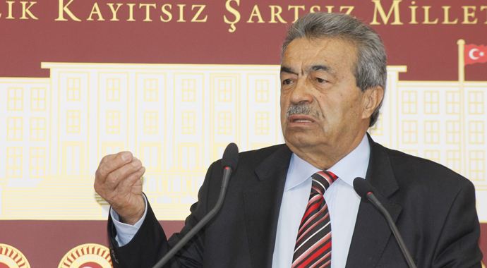 Kamer Genç'in evi soyuldu Kamer Genç'in evi soyuldu