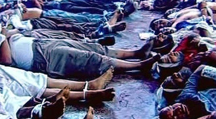 Mısır'da ölü sayısı 300'ü geçti Mısır'da ölü sayısı 300'ü geçti