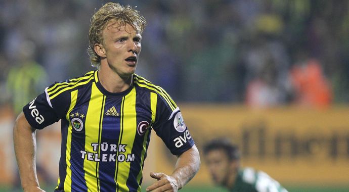 Kuyt, İstanbul'a dönüyor