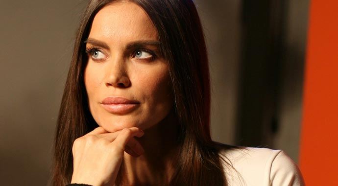 Ebru Şallı'nın keyfi yerinde, 'Herkes yoluna' Ebru Şallı'nın keyfi yerinde, 'Herkes yoluna'