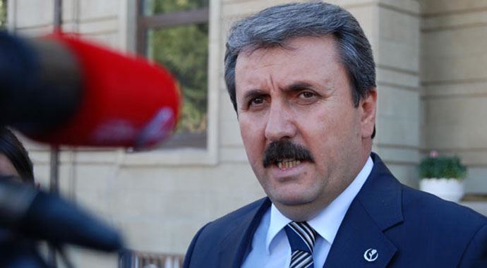 Mustafa Destici, Mısır'daki olayları değerlendirdi. Mustafa Destici, Mısır'daki olayları değerlendirdi.