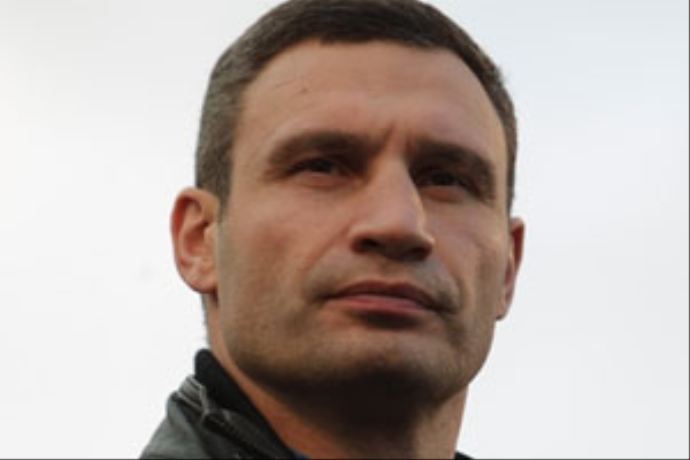 Boks şampiyonu Klitschko'nun gözü devlet başkanlığında