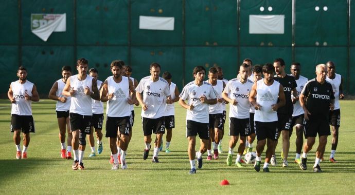Beşiktaş, Trabzonspor'a hazırlanıyor