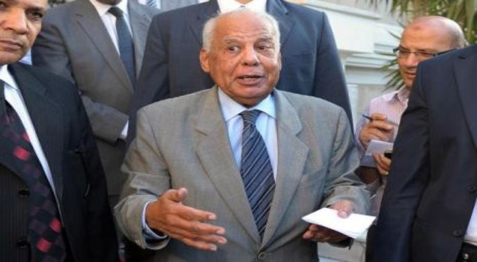 Mısır Başbakanı, müdahaleyi savunup polise teşekkür etti Mısır Başbakanı, müdahaleyi savunup polise teşekkür etti