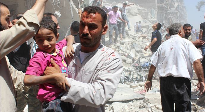 Esad öldürmeye devam ediyor, 102 ölü Esad öldürmeye devam ediyor, 102 ölü