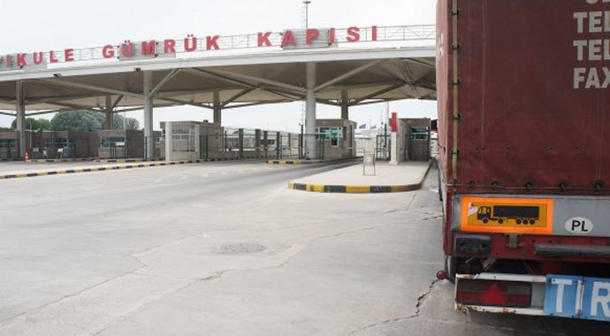 Kapıkule&#039;de tır kuyruğu