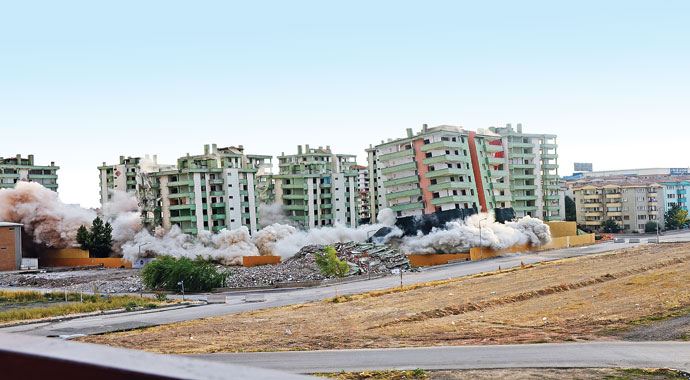 Kentsel dönüşümün üçüncü startı Bursa'dan Kentsel dönüşümün üçüncü startı Bursa'dan