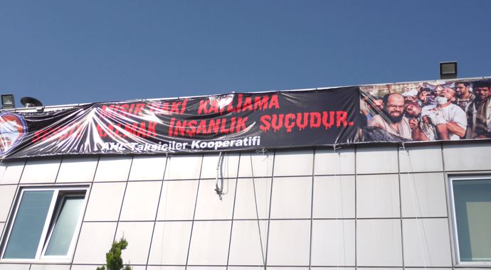 Taksiciler'den 'Mursi'ye destek Taksiciler'den 'Mursi'ye destek