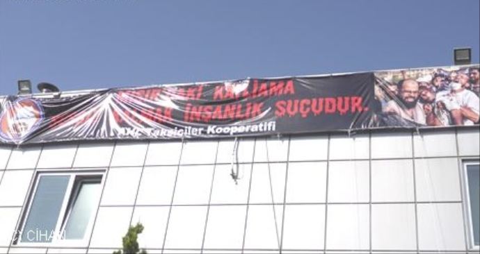 İstanbul'da taksiciler de Mısır'daki katliamı protesto etti İstanbul'da taksiciler de Mısır'daki katliamı protesto etti