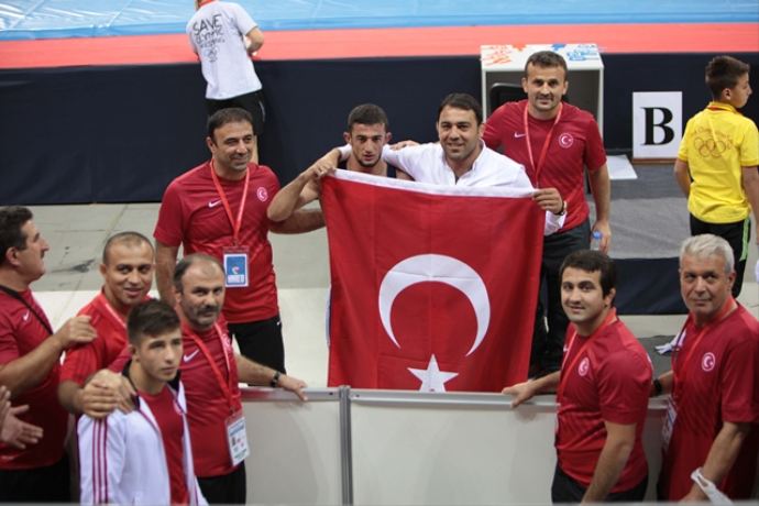 Selahattin Kılıçsallayan, dünya şampiyonu oldu