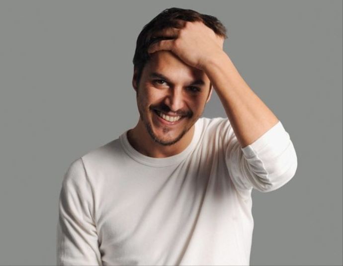 Erkekler Mehmet Günsür gibi gülmek istiyor