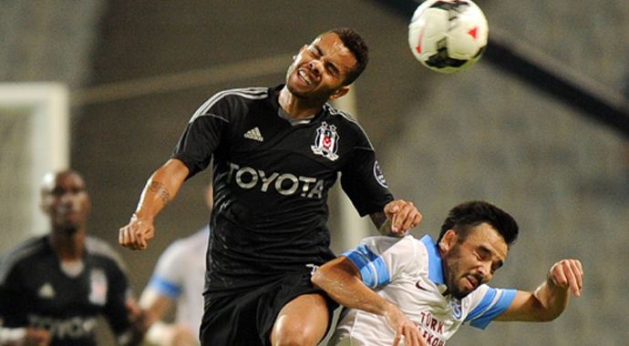 Beşiktaş Trabzonspor maçı sonrası teknik direktörler ne dedi