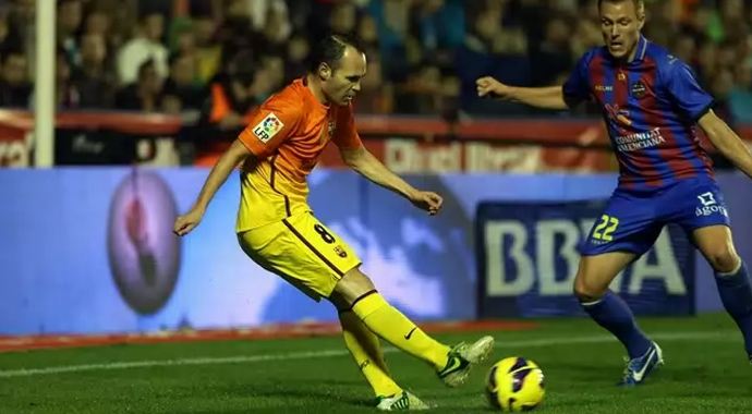 Barcelona kaldığı yerden devam etti