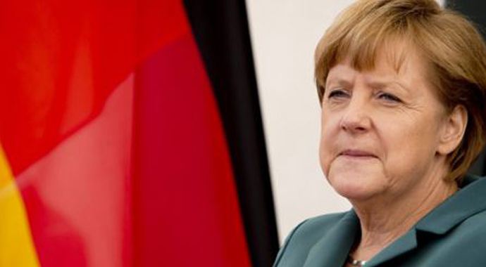Merkel, 'Mısır ile ilişkileri gözden geçireceğiz'