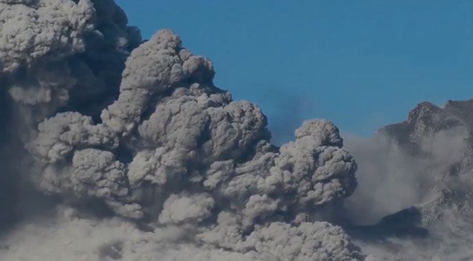 Japonya'da yanardağ dehşeti Japonya'da yanardağ dehşeti