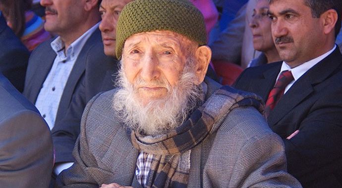 124 yaşındaki Mehmet dede vefat etti
