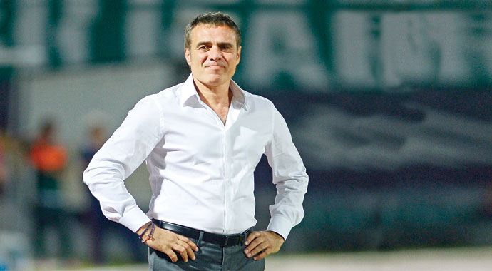 Ersun Yanal topun ağzında Ersun Yanal topun ağzında