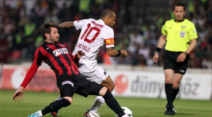 Galatasaray Gaziantepspor maçı hakkında kritik bilgiler Galatasaray Gaziantepspor maçı hakkında kritik bilgiler