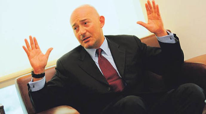 Ferit Şahenk'in yeni göz bebeği Ferit Şahenk'in yeni göz bebeği