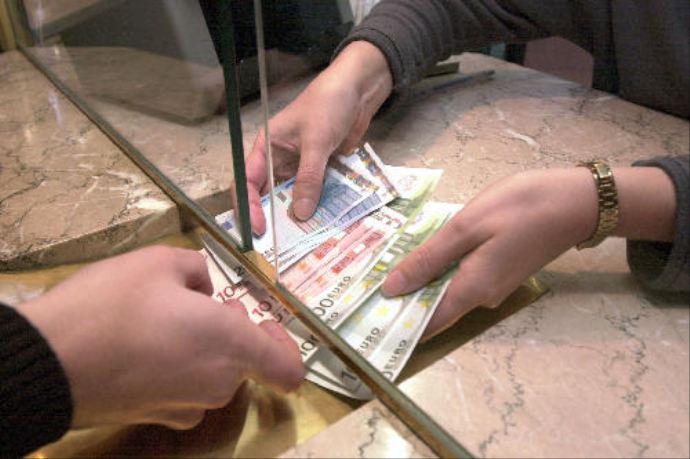 Banka komisyonlarına eylül ayarı, tamamen kalkıyor Banka komisyonlarına eylül ayarı, tamamen kalkıyor
