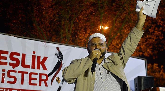 İstanbul'da Mısır katliamı protestoları devam ediyor İstanbul'da Mısır katliamı protestoları devam ediyor