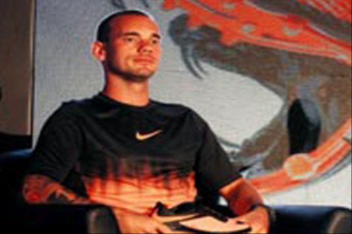 Wesley Sneijder, 'Daha fazlasını yapabiliriz' Wesley Sneijder, 'Daha fazlasını yapabiliriz'