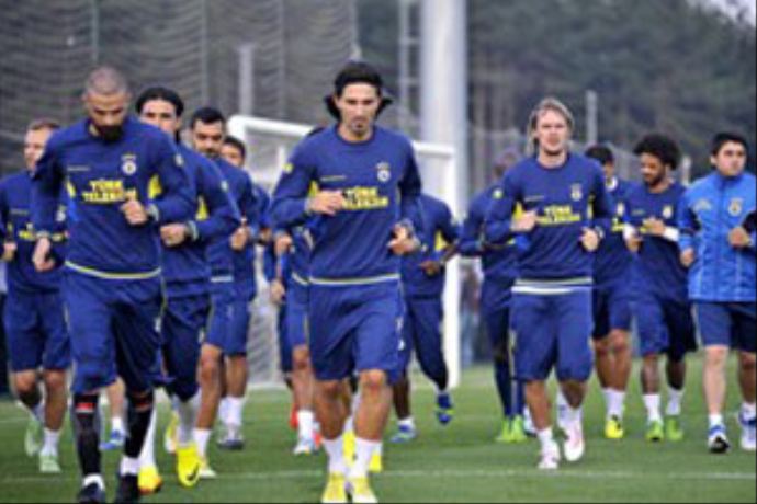 Fenerbahçe Salzburg&#039;a bileniyor
