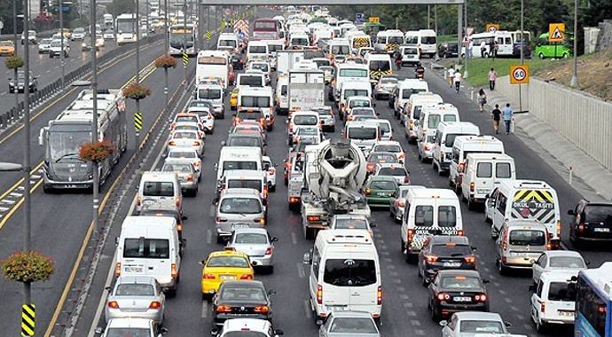 Trafikteki motorlu taşıt sayısı arttı