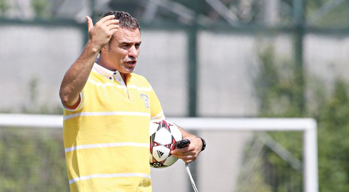 Ersun Yanal çark etti Ersun Yanal çark etti