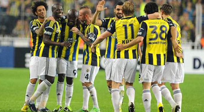 Fenerbahçe İngiliz devi Arsenal'i konuk ediyor Fenerbahçe İngiliz devi Arsenal'i konuk ediyor