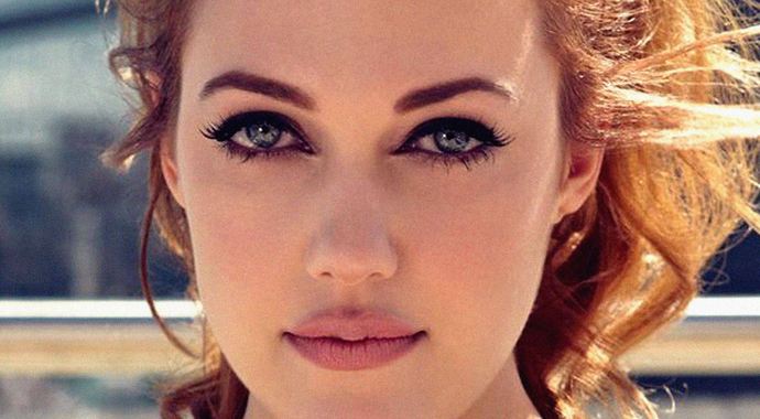Meryem Uzerli, 4 aylık hamile
