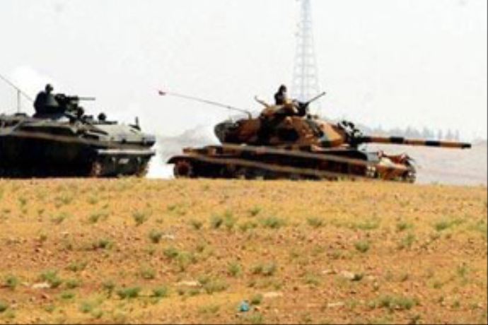 Mehmetçik, Suriye mermisine ağır makineli ile karşılık verdi Mehmetçik, Suriye mermisine ağır makineli ile karşılık verdi