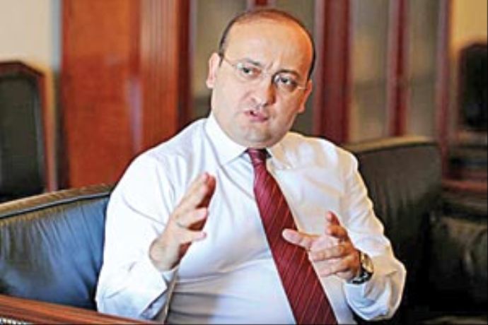 Yalçın Akdoğan, &#039;Erdoğan, pısırıkları yanında tutmaz&#039;