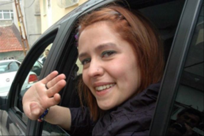 Refiye Yılmaz organ nakli için gün sayıyor Refiye Yılmaz organ nakli için gün sayıyor