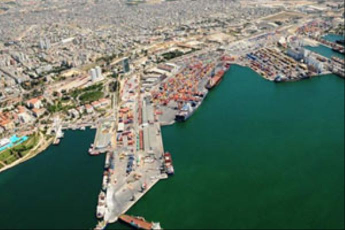 Yabancı 450 milyon dolarla Mersin'e demir attı Yabancı 450 milyon dolarla Mersin'e demir attı