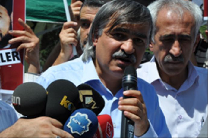 Konya'da 'Mısır halkına destek ve dayanışma' iftarı Konya'da 'Mısır halkına destek ve dayanışma' iftarı