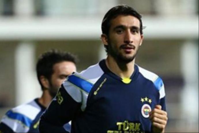 Fenerbahçe'de Mehmet Topal sakatlığı korkuttu Fenerbahçe'de Mehmet Topal sakatlığı korkuttu