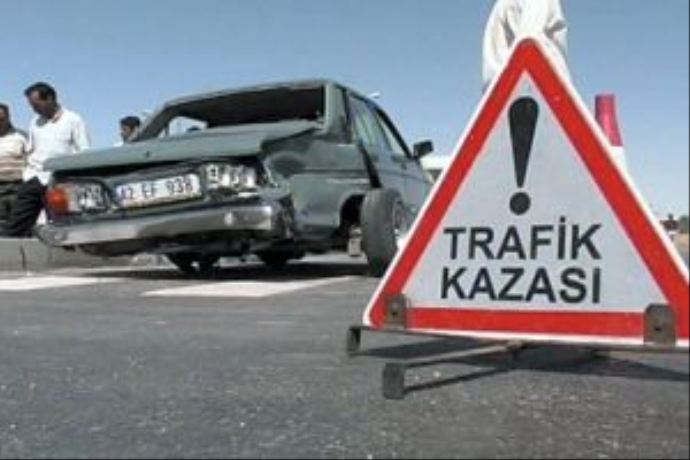 Mersin'de feci kaza, 2 ölü Mersin'de feci kaza, 2 ölü