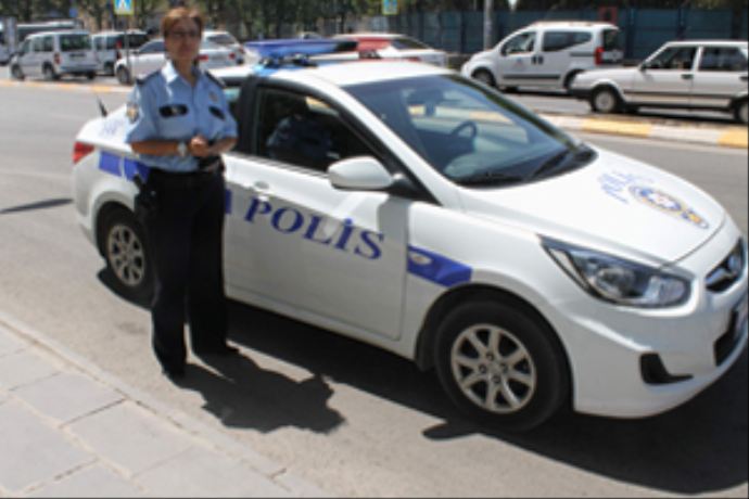 Diyarbakır asayişine kadın eli değdi Diyarbakır asayişine kadın eli değdi