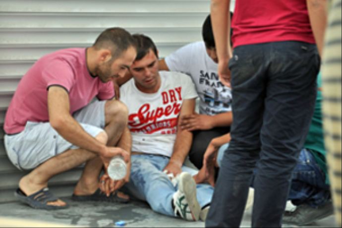 Elektrik akımına kapılan genç hayatını kaybetti Elektrik akımına kapılan genç hayatını kaybetti