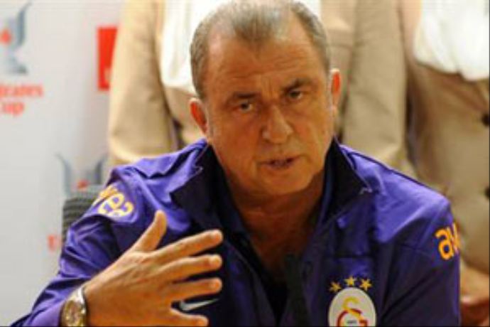 Terim, 'Anlaştığımız yıldızlar 6 yabancı kuralına takıldı' Terim, 'Anlaştığımız yıldızlar 6 yabancı kuralına takıldı'