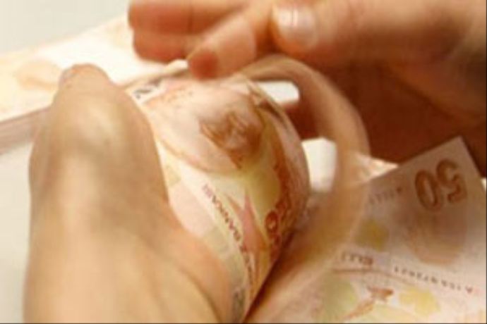 Bankalar vatandaşı çaktırmadan kazıklıyor Bankalar vatandaşı çaktırmadan kazıklıyor