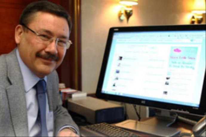 Melih Gökçek, 'Twitter'ın cılkını çıkartın' Melih Gökçek, 'Twitter'ın cılkını çıkartın'