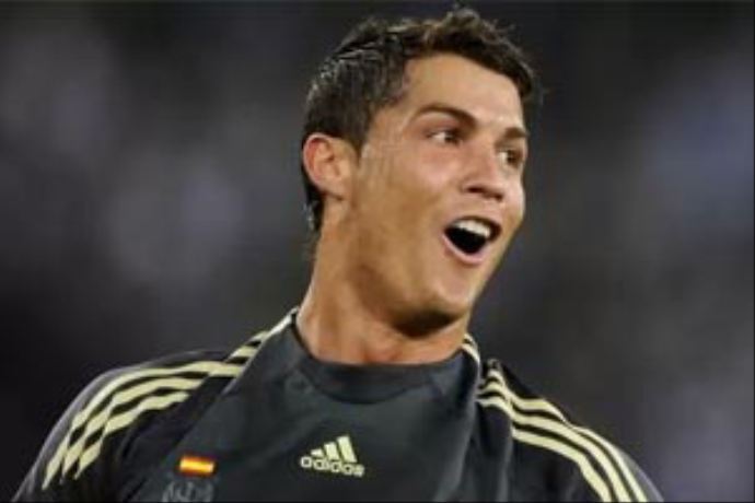 Ronaldo&#039;dan Mourinho&#039;ya cevap, &#039;Yediğim kaba tükürmem&#039;