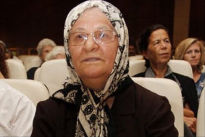 Mustafa Balbay&#039;ın annesinden Ergenekon kararlarına tepki