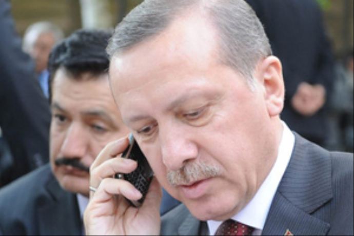 Erdoğan Ruhani'yi telefonla tebrik etti Erdoğan Ruhani'yi telefonla tebrik etti