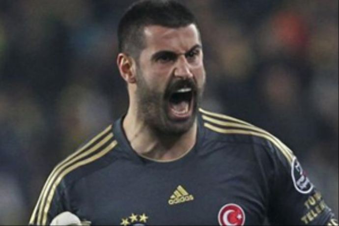 Fenerbahçe Volkan'la güldü