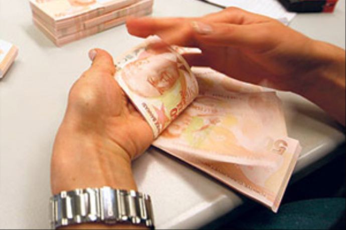 Hükümetten memura 175 lira zam Hükümetten memura 175 lira zam
